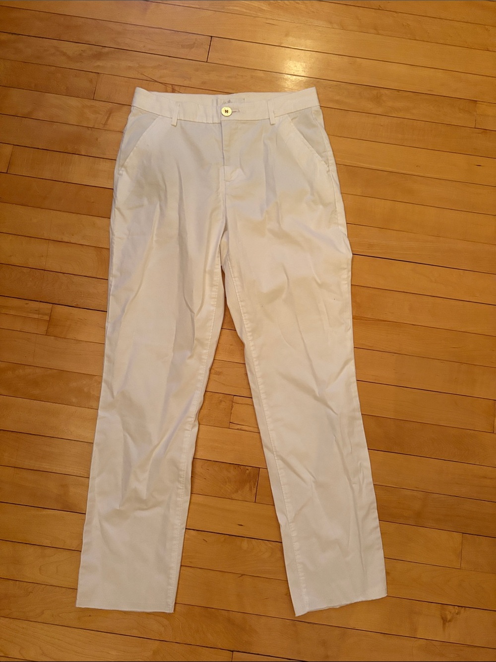 Lilly Pulitzer White Pants with Gold Button Detail